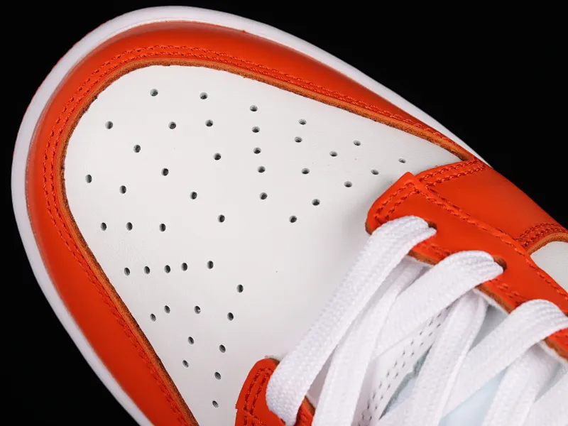 All Categories Nk SB Dunk Series Nk SB Dunk Low Low-top Sneakers F Version Nk Dunk Low "White Orange" Cashew Flower White Orange SB Smashed Backboard Fashion Casual Sneakers DH4401-103